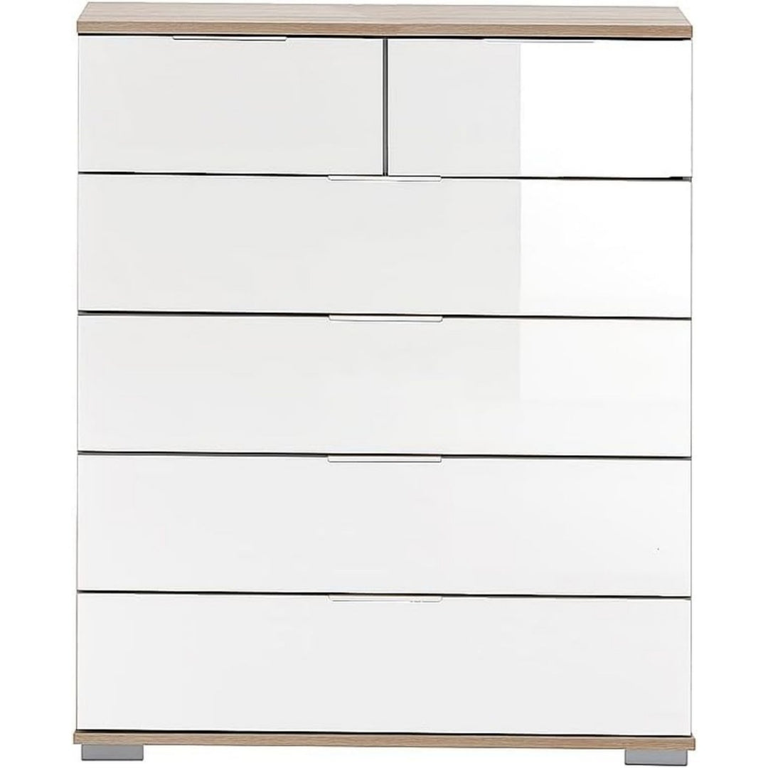 Das Sideboard zeigt Schubladen in Weiss und Eichenbraun